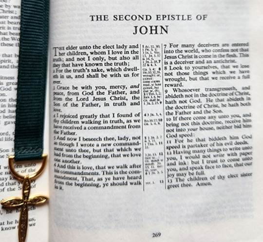 Picture of Bible opened to Second John