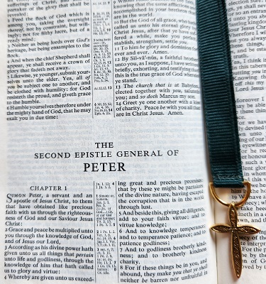 picture of a Bible opened to the Book of 2Peter